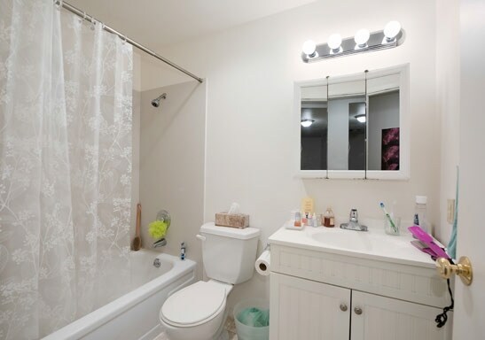 Interior Photo - D14 Apartments