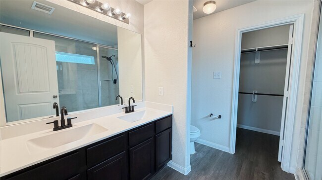 Building Photo - 25118 Falcon Castle Ln