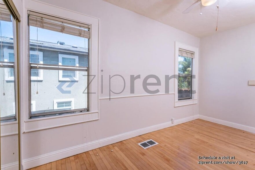 Building Photo - 436 N 7th St