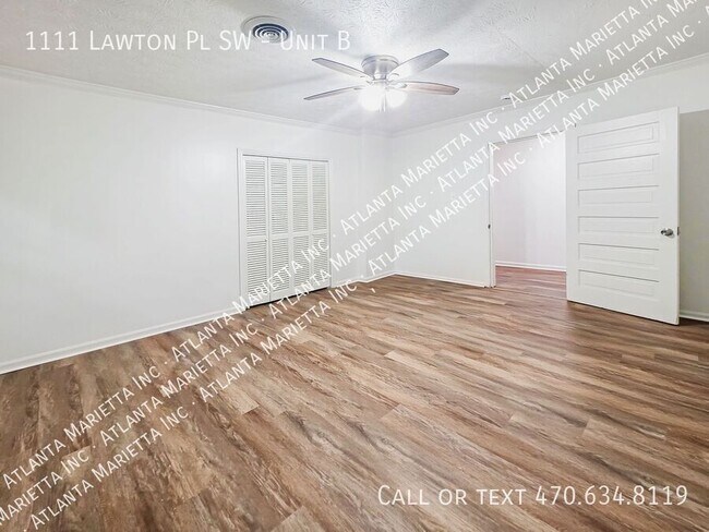 Building Photo - 1111 Lawton Pl SW