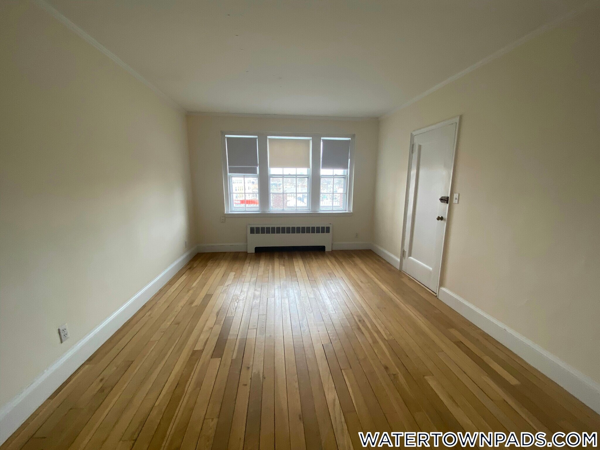 Building Photo - 550 Belmont St