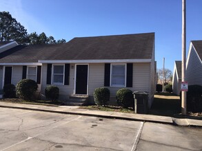 Building Photo - Georgia Villas #15