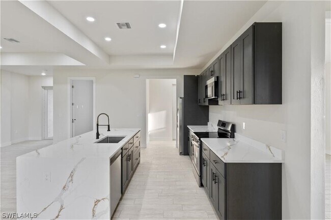 Building Photo - 3008 23rd St SW