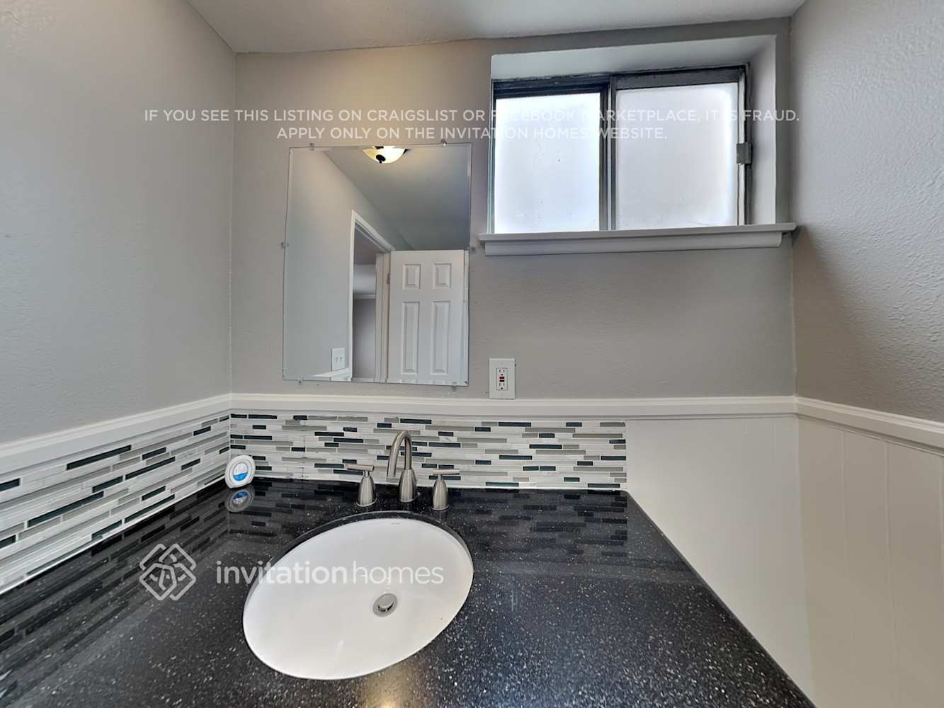 Building Photo - 6091 Mirada Pl