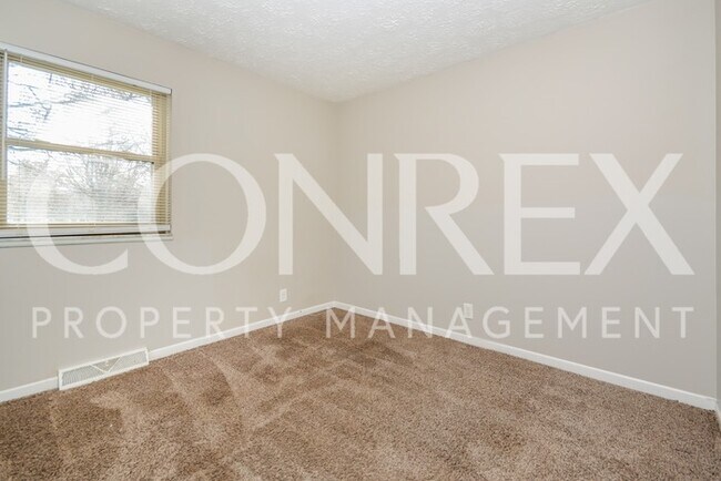 Building Photo - Wonderful 3 Bedroom Ranch