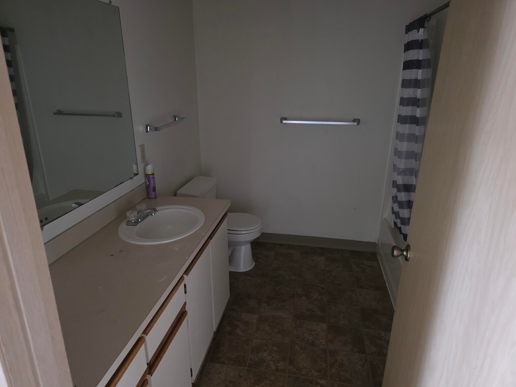 Building Photo - 1145 D St