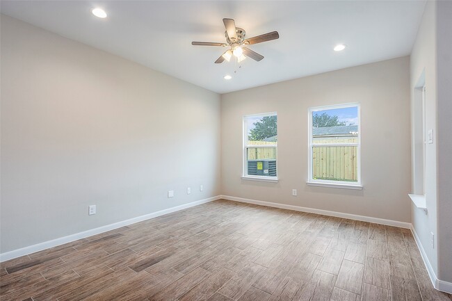 Building Photo - 17115 Wilthorne Colony Ct