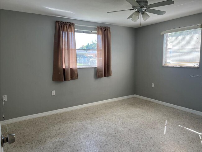 Building Photo - 1253 Brightwell Dr