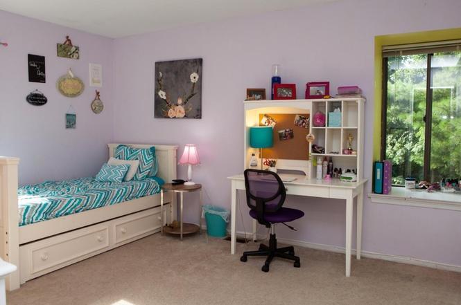 Building Photo - 10 Esprit Ter