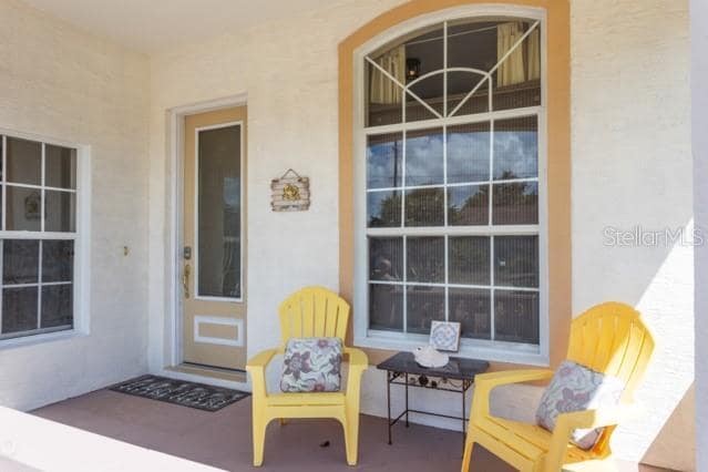 Building Photo - 497 Grandview Ave