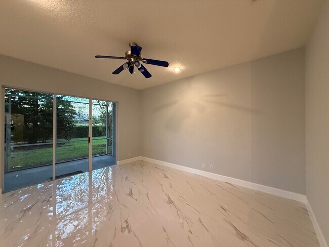 Building Photo - 109 NW Pleasant Grove Way