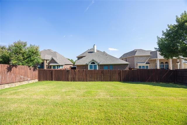 Building Photo - 513 Royal Glade Dr
