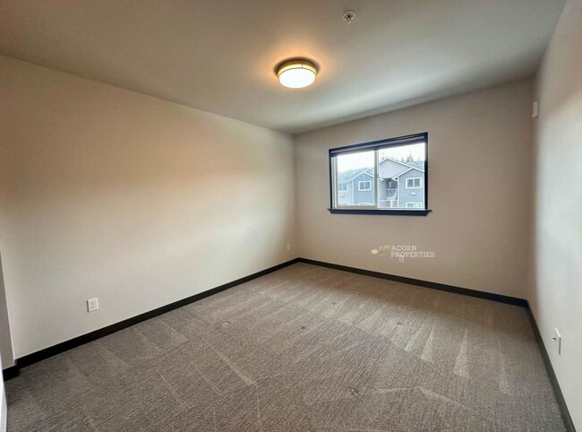 Building Photo - 1621 SW Mulberry Pl