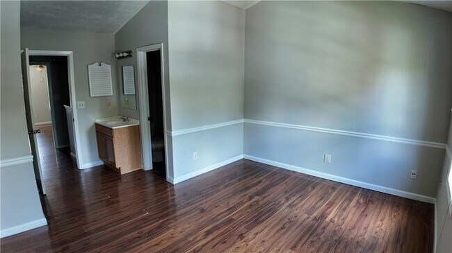 Building Photo - 6636 Witherington Ct NW