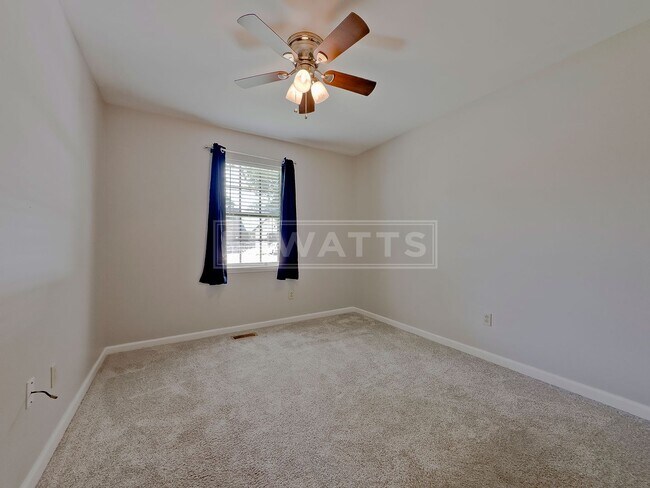 Building Photo - 3803 Crosby Dr
