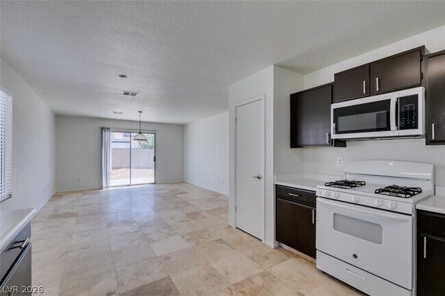 Building Photo - 5316 Jeremy David St