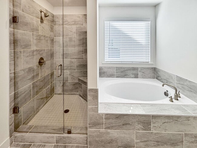 Building Photo - Brand New 4 BR/ 3.5 BA Home in Woodstock!