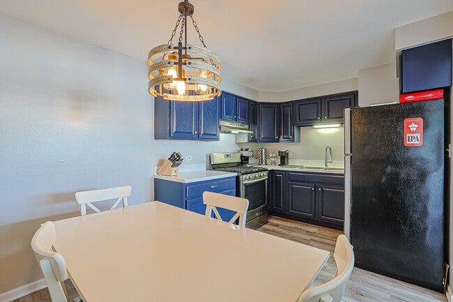 Building Photo - 2222 N Harlem Ave