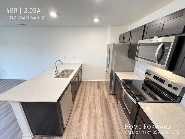 Building Photo - 2012 Coachman Dr