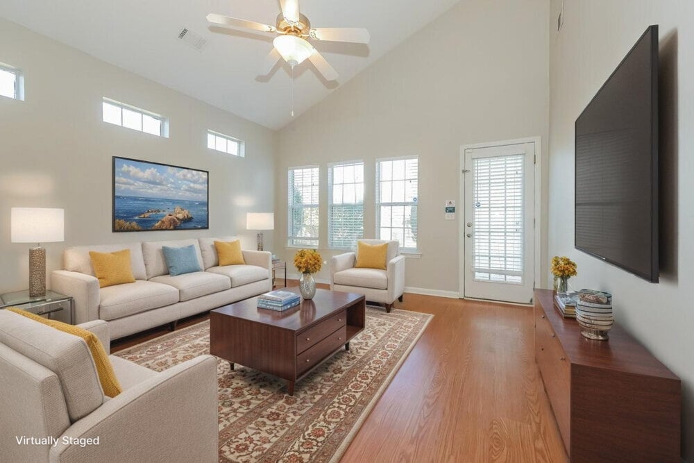 Building Photo - 537 Anglewood Trace