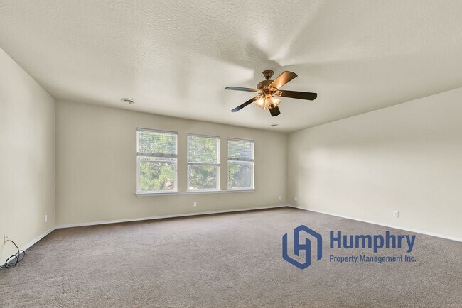 Building Photo - 3956 E Granger Dr