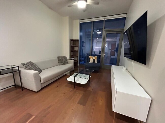 Building Photo - 44 East Ave