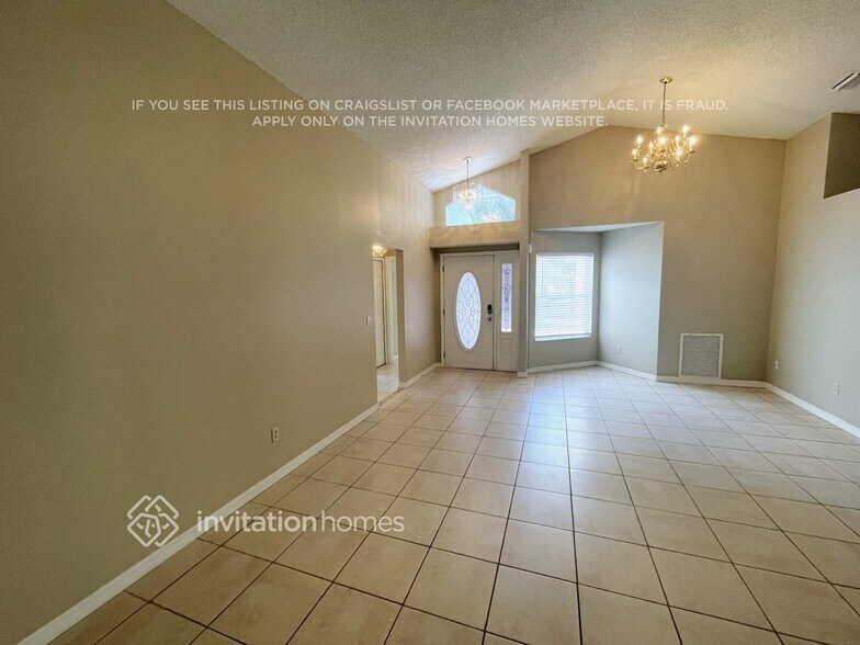 Building Photo - 1840 Candlestick Ct