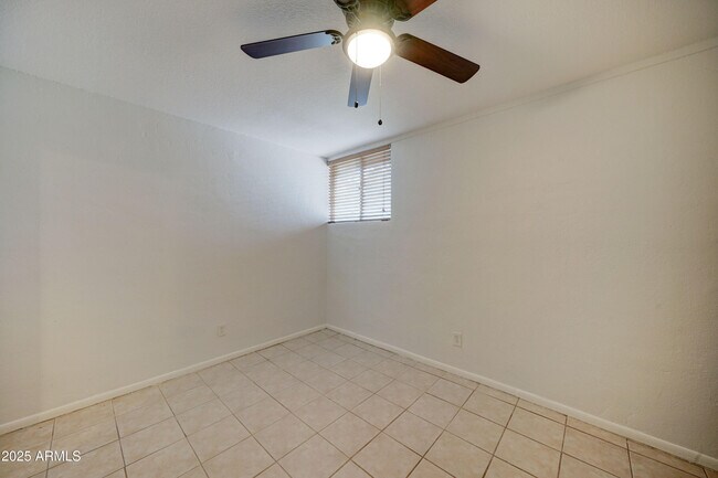 Building Photo - 3416 N 44th St