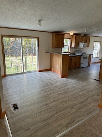 Building Photo - 21 Shady Brk Dr