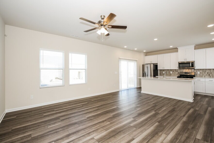 Building Photo - 1412 Orch Hl Rd