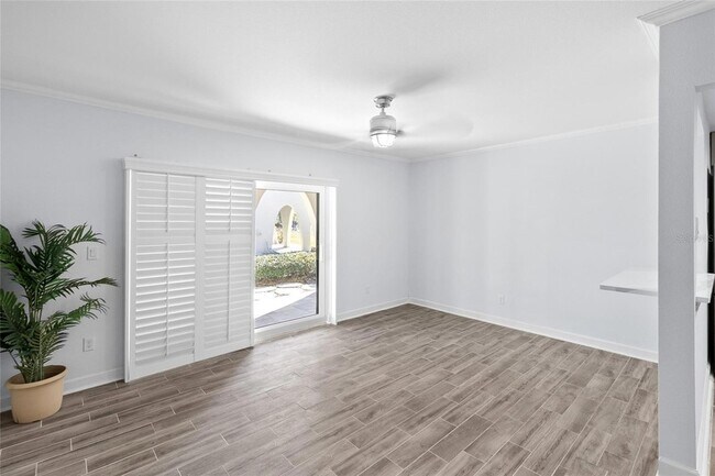 Building Photo - 505 Plaza Seville Ct