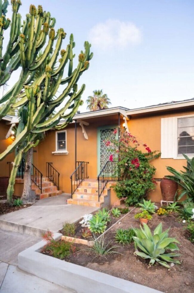 Building Photo - Old Town San Diego Unit