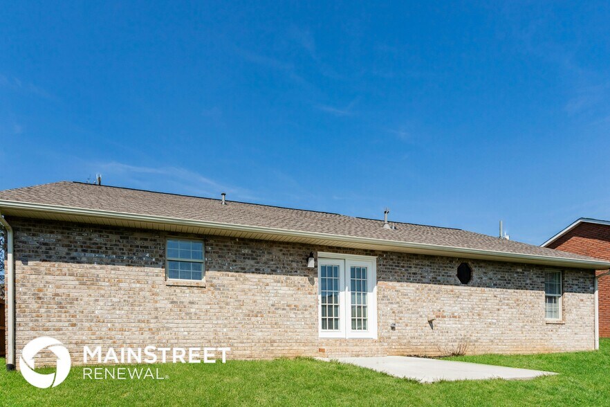 Building Photo - 6622 Carina Ln