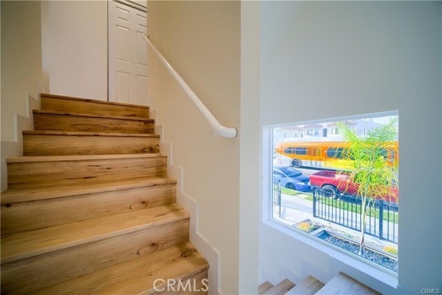 Building Photo - 630 E Adams Blvd