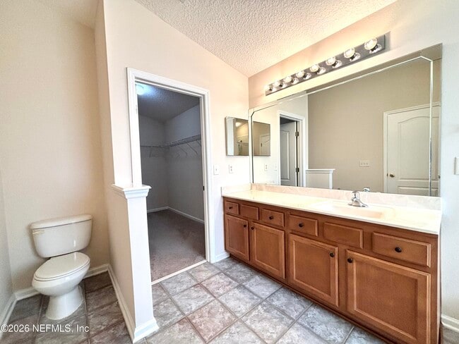 Building Photo - 2515 Crestdale Ct