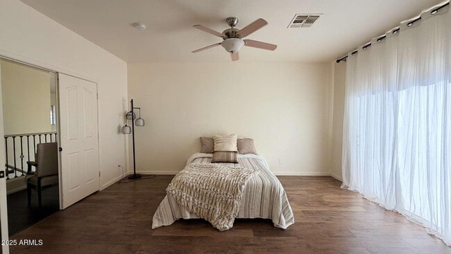 Building Photo - 45105 W Horse Mesa Rd