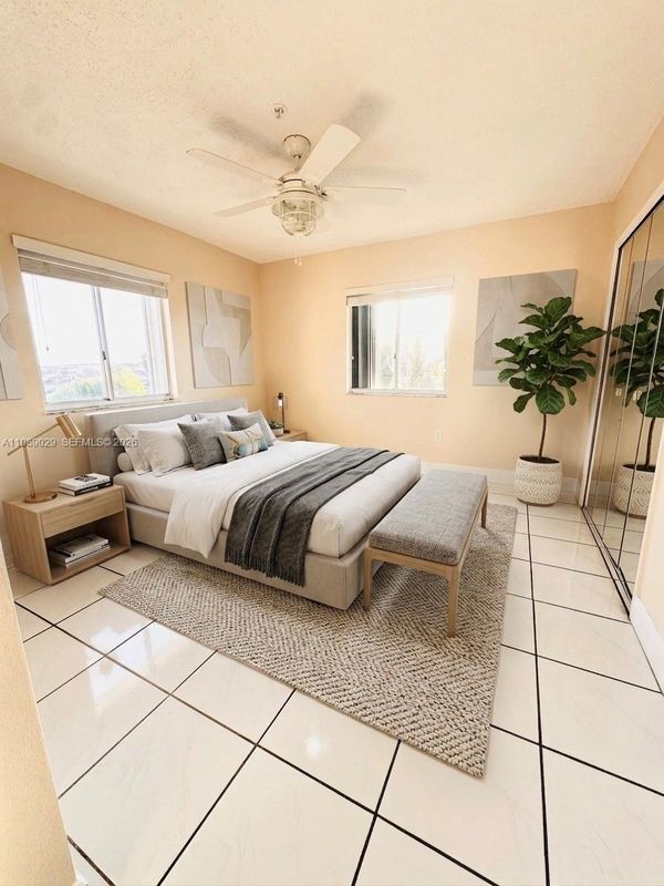 Building Photo - 6350 W 22nd Ct