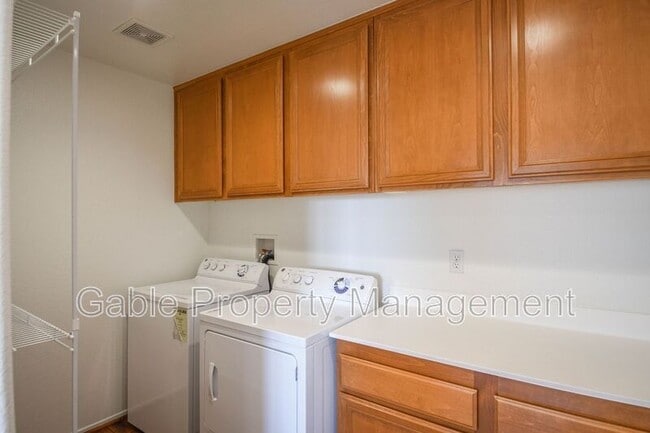 Building Photo - 29541 Big Bend Pl