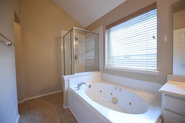 Building Photo - 2650 Nova Park Ct
