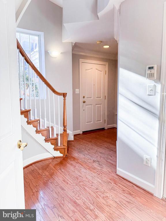 Building Photo - 7761 Legere Ct