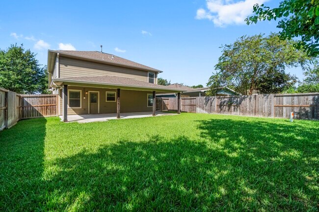 Building Photo - 21522 Daylily Hills Dr