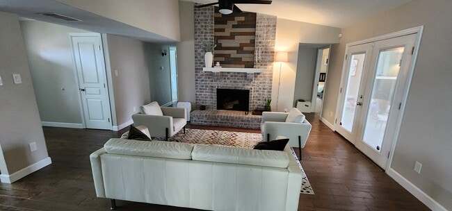 Building Photo - 5309 Oceanport Dr