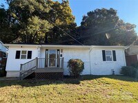 Building Photo - 4132 Blenhein Rd