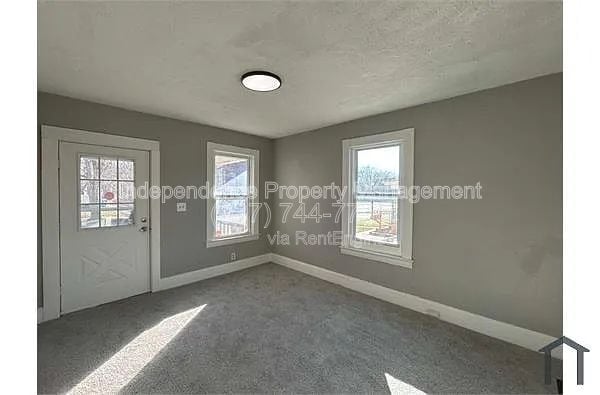 Building Photo - 1813 E 30th St