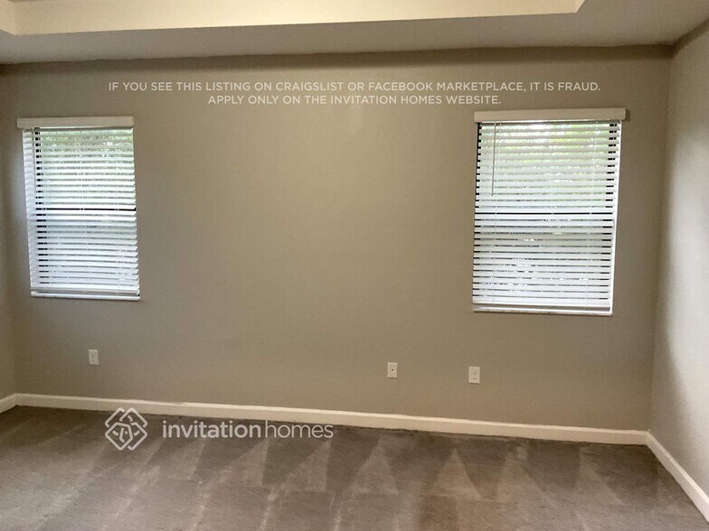 Building Photo - 20700 NE 2nd Ct