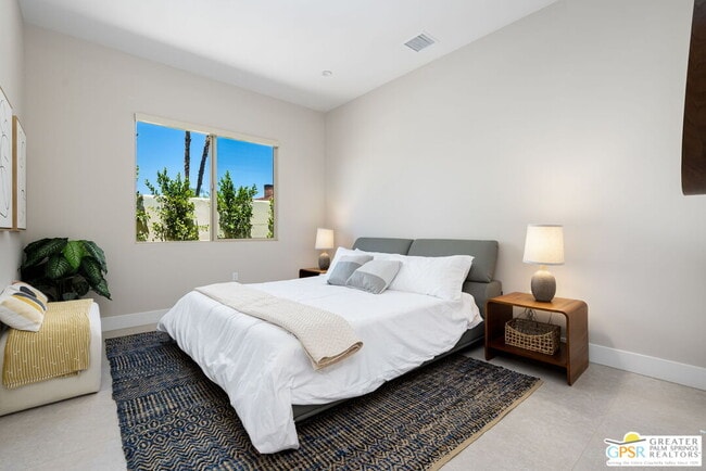 Building Photo - 50540 Breva