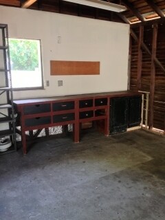 22. Garage work bench - 680 Highland St
