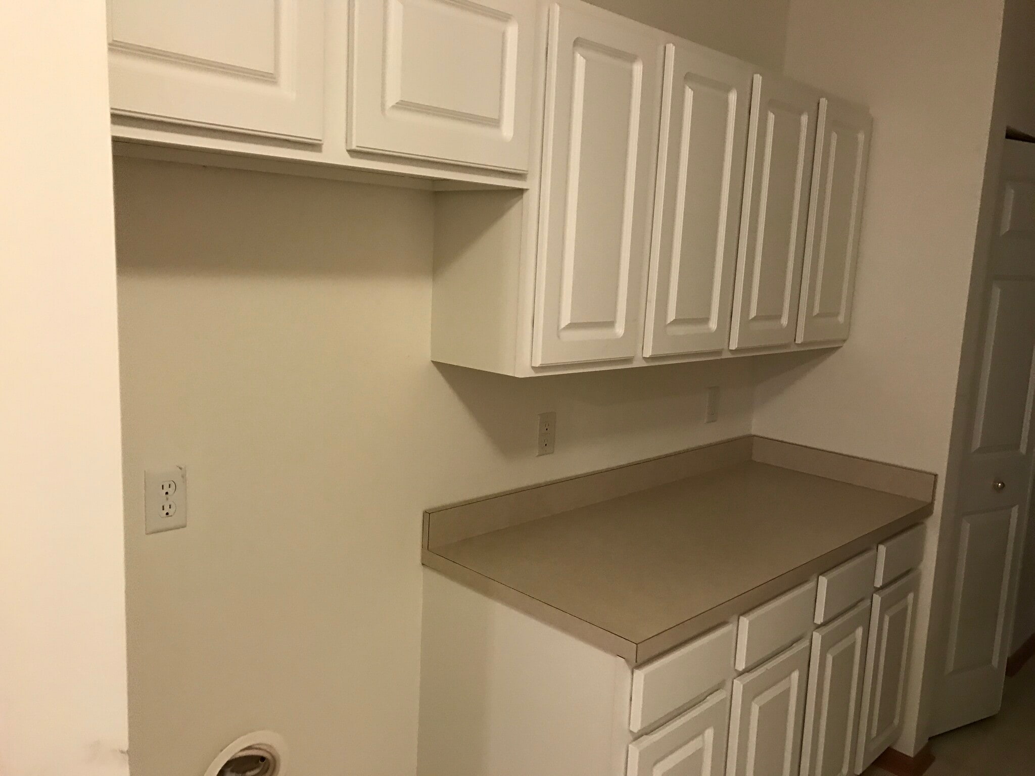 Building Photo - 1505 Countryside Dr