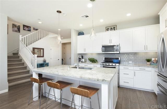 Building Photo - 16307 Veridian Cir