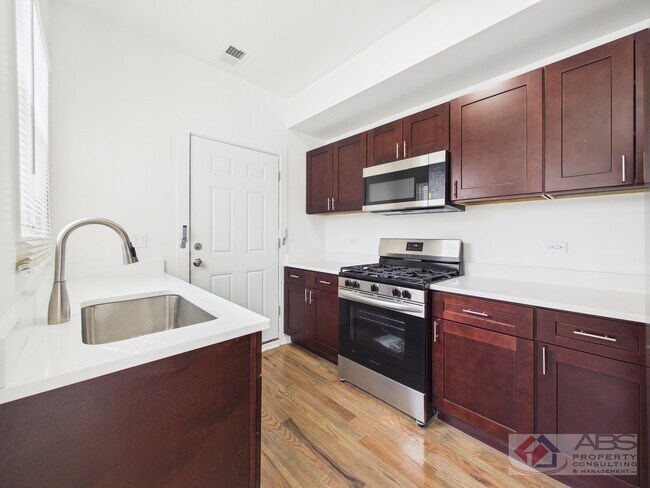 Building Photo - 398 W Lincoln Hwy